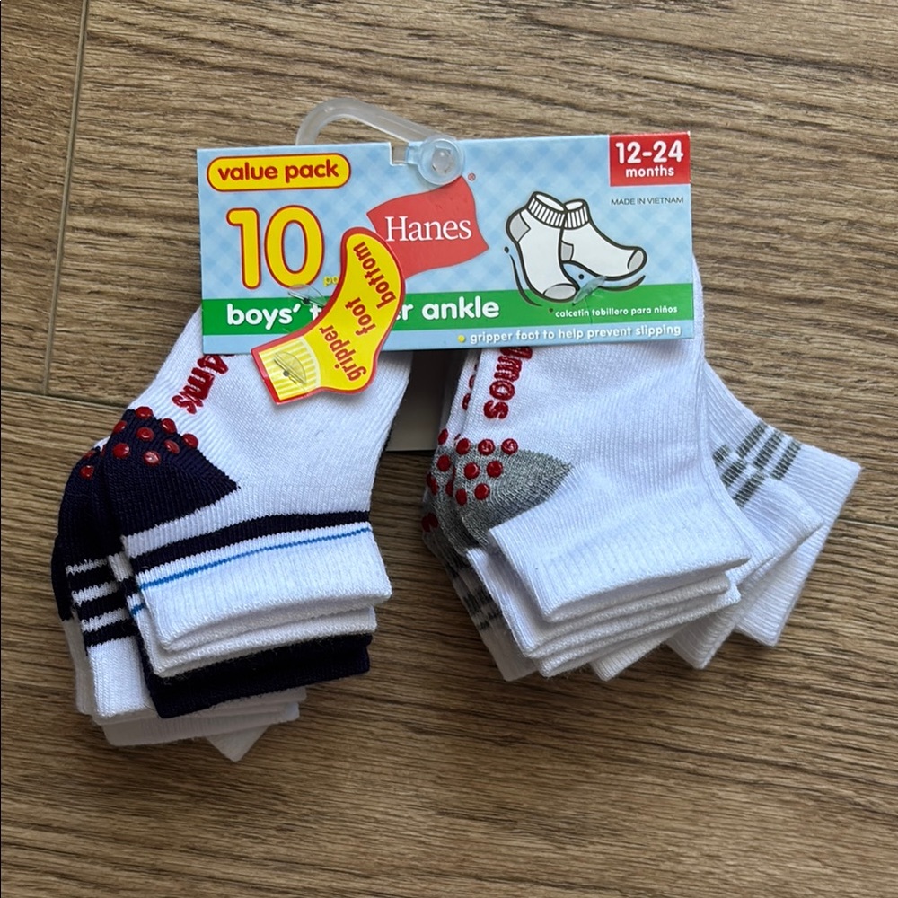 Hanes Boys' Ankle Socks - White, Gray, and Navy Sz 12-24 mo